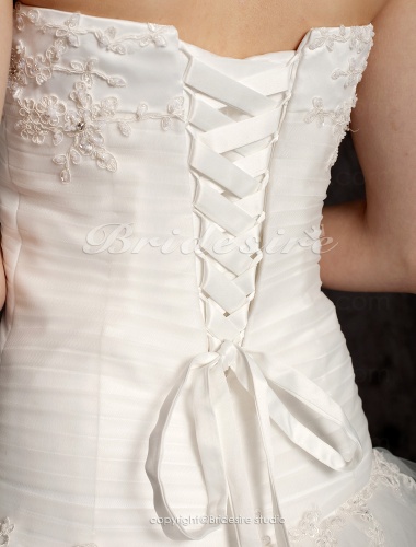 A-line Tulle Floor-length Sweetheart Wedding Dress