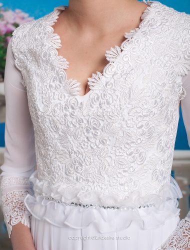 A-line Chiffon Lace Knee-length V-neck Wedding Dress
