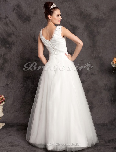 A-line Floor-length Tulle V-neck Wedding Dress