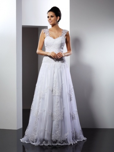 A-line Sweetheart Sleeveless Lace Wedding Dress
