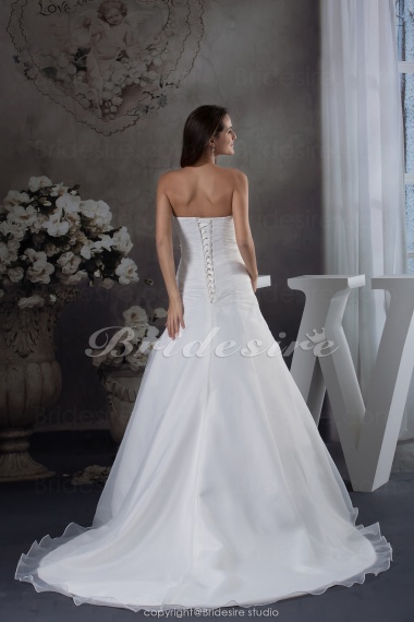 A-line Strapless Court Train Sleeveless Organza Wedding Dress