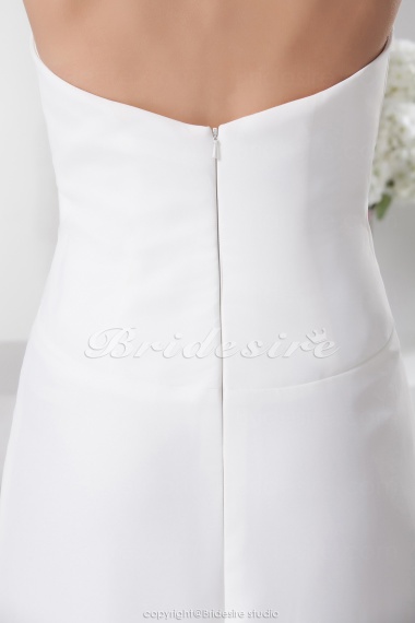 A-line Halter Floor-length Sleeveless Satin Bridesmaid Dress