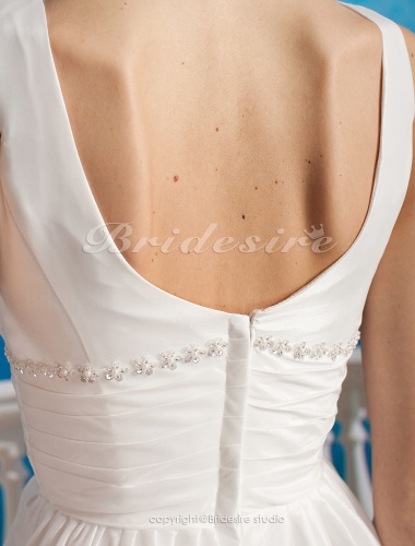 A-line Taffeta Knee-length Halter Wedding Dress