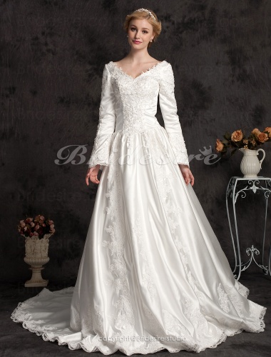 Ball Gown Long Satin Sleeve Luxury V-neck Wedding Dress With Beaded Appliques