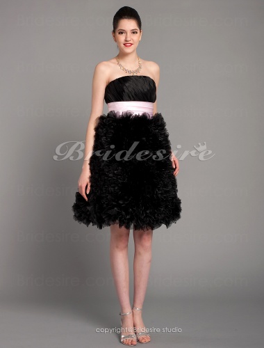 A-line Organza Knee-length Bridesmaid Dress With Ruffles