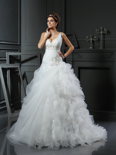 Ball Gown V-neck Sleeveless Organza Wedding Dress