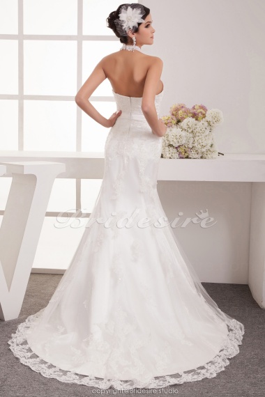 Trumpet/Mermaid High Neck Floor-length Sleeveless Satin Lace Wedding Dress