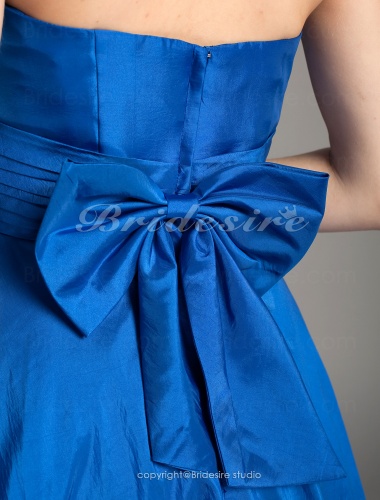 A-line Taffeta Asymmetrical Strapless Bridesmaid Dress With Bow