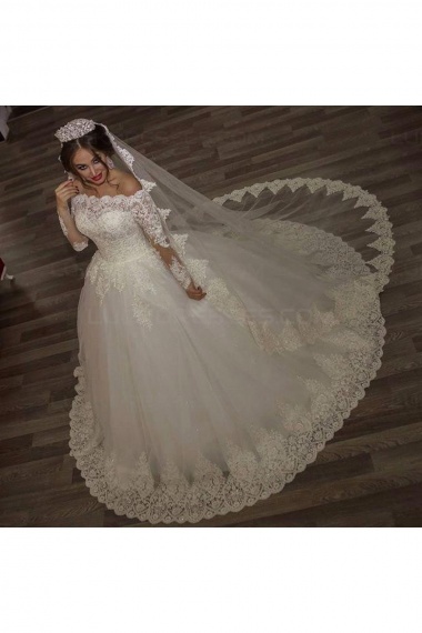 Ball Gown Off-the-shoulder Long Sleeve Tulle Wedding Dress