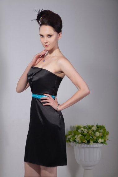 Sheath/Column Strapless Tea-length Lace Chiffon Graduation Dress