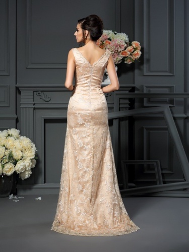 A-line V-neck Sleeveless Lace Mother of the Bride Dress