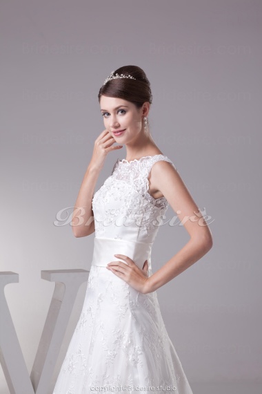 A-line Bateau Sweep Train Sleeveless Lace Wedding Dress