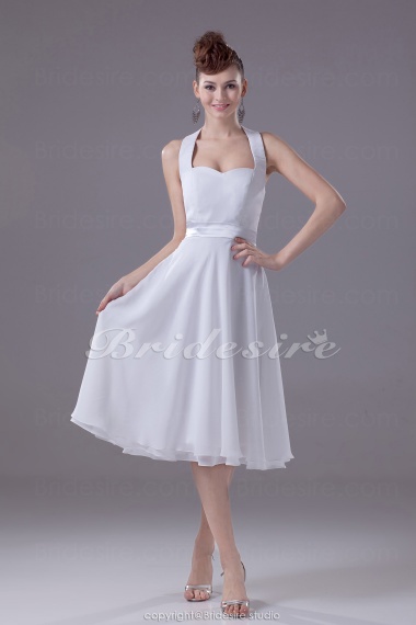A-line Halter Sweetheart Knee-length Sleeveless Chiffon Dress