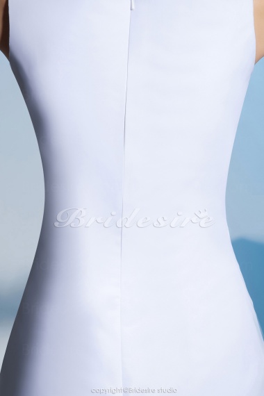 Sheath/Column Bateau Knee-length Sleeveless Satin Bridesmaid Dress