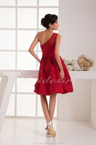 A-line One Shoulder Knee-length Sleeveless Satin Bridesmaid Dress