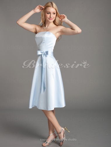 A-line Satin Princess Knee-length Strapless Bridesmaid/ Wedding Party Dress