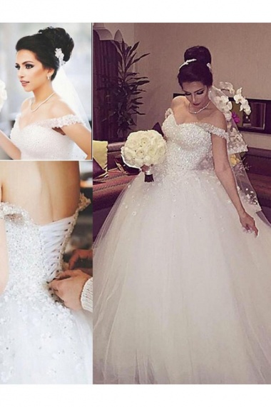 Ball Gown Off-the-shoulder Sleeveless Tulle Wedding Dress