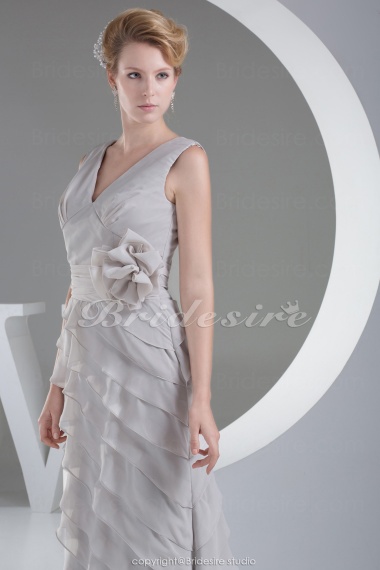 Sheath/Column V-neck Floor-length Sleeveless Chiffon Bridesmaid Dress