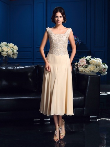 A-line Square Sleeveless Chiffon Mother of the Bride Dress