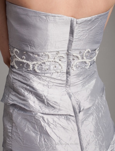 Sheath/Column Taffeta Knee-length Strapless Mother Of The Bride Dress With A Wrap
