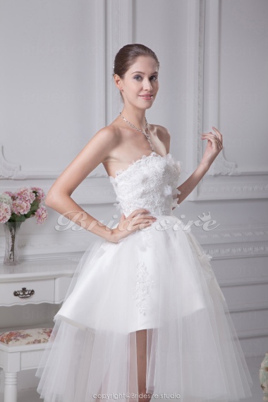Princess Sweetheart Short/Mini Sleeveless Tulle Satin Wedding Dress