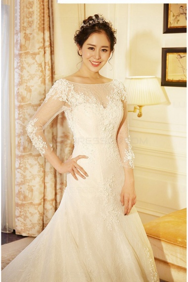 A-line Bateau 3/4 Length Sleeve Lace Wedding Dress
