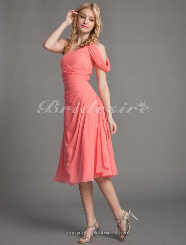 A-line Chiffon Knee-length One Shoulder Bridesmaid Dress