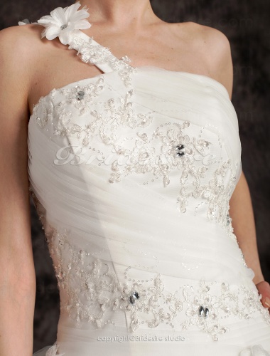 Ball Gown Floor-length Tulle One Shoulder Wedding Dress