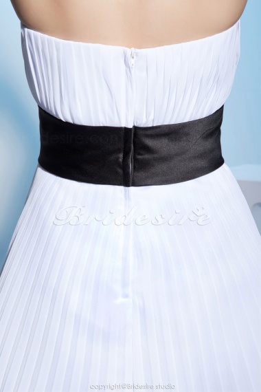 A-line Strapless Knee-length Sleeveless Organza Dress