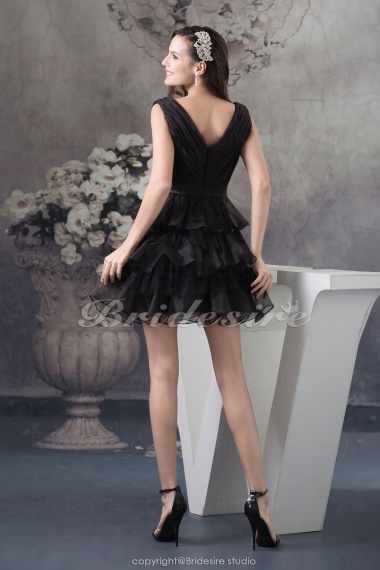 A-line V-neck Short/Mini Sleeveless Organza Bridesmaid Dress