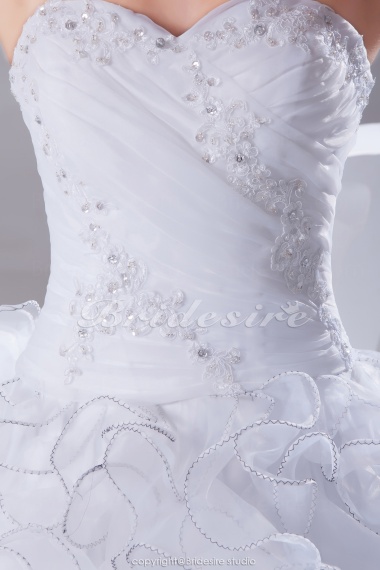 Ball Gown Sweetheart Floor-length Sleeveless Organza Wedding Dress