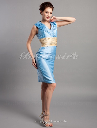 Sheath/ Column Taffeta Knee-length V-neck Bridesmaid Dress