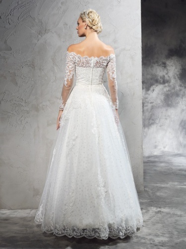 Ball Gown Off-the-shoulder Long Sleeve Tulle Wedding Dress