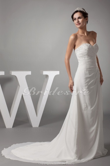 A-line Sweetheart Court Train Sleeveless Chiffon Wedding Dress