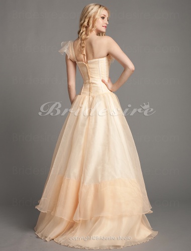 A-line Organza Floor-length One Shoulder Wedding Dress
