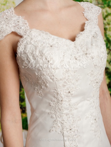 A-line Princess Tulle Satin Floor-length Sweetheart Wedding Dress