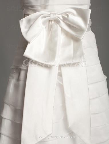 A-line Knee-length Strapless Wedding Dress