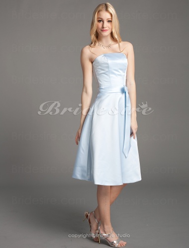 A-line Satin Princess Knee-length Strapless Bridesmaid/ Wedding Party Dress