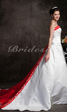 A-line Chapel Train Strapless Wedding Dress