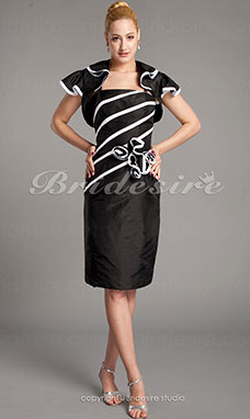 Sheath/Column Knee-length Short Sleeve Spaghetti Straps Mother of the Bride Dress With A Wrap
