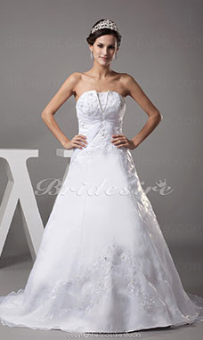 Ball Gown Strapless Court Train Sleeveless Organza Wedding Dress