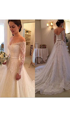 A-line V-neck Long Sleeve Lace Wedding Dress