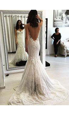 Trumpet/Mermaid Bateau Sleeveless Lace Wedding Dress