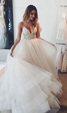 A-line V-neck Sleeveless Tulle Wedding Dress