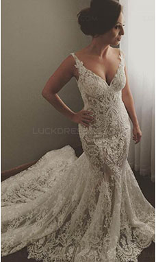 Trumpet/Mermaid V-neck Sleeveless Lace Wedding Dress