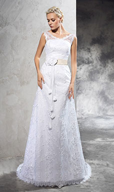 Sheath/Column Scalloped-Edge Sleeveless Lace Wedding Dress