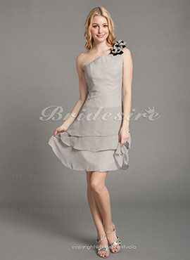 A-line Chiffon Knee-length One Shoulder Mother of the Bride Dress