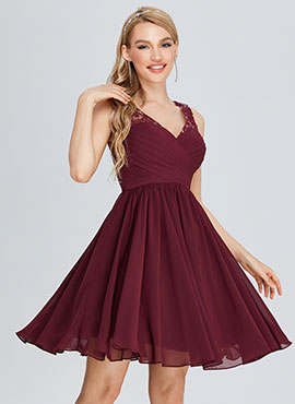 A-line V-neck Knee-length Chiffon Bridesmaid Dress with Lace