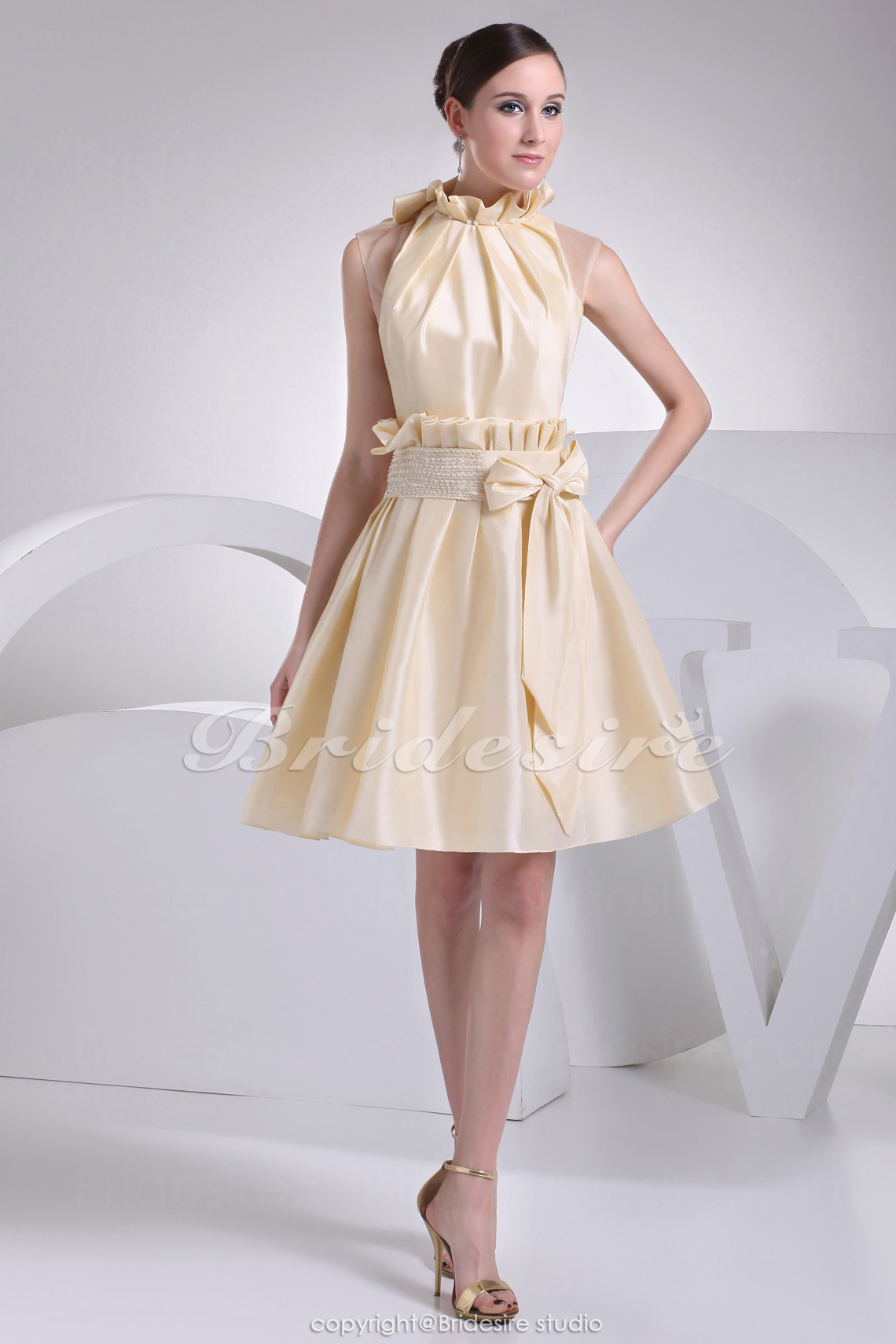 A-line High Neck Knee-length Sleeveless Taffeta Dress