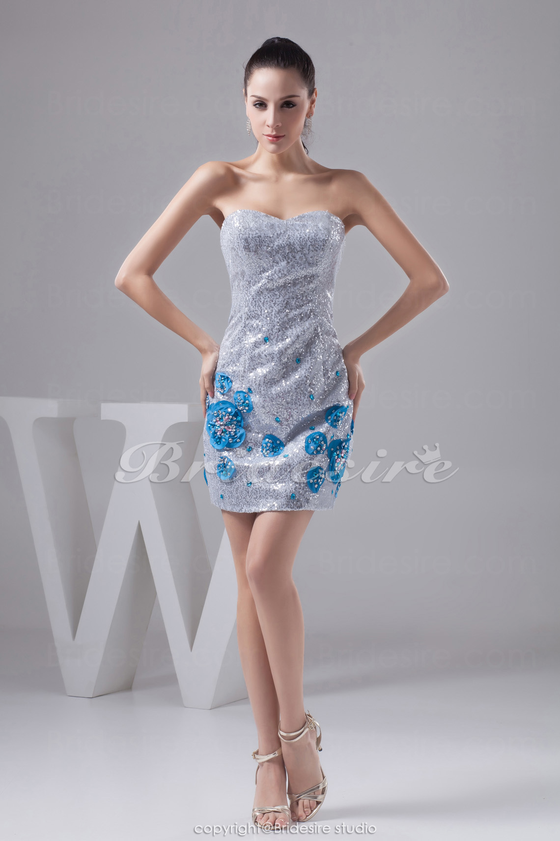 Sheath/Column Sweetheart Short/Mini Sleeveless Lace Dress